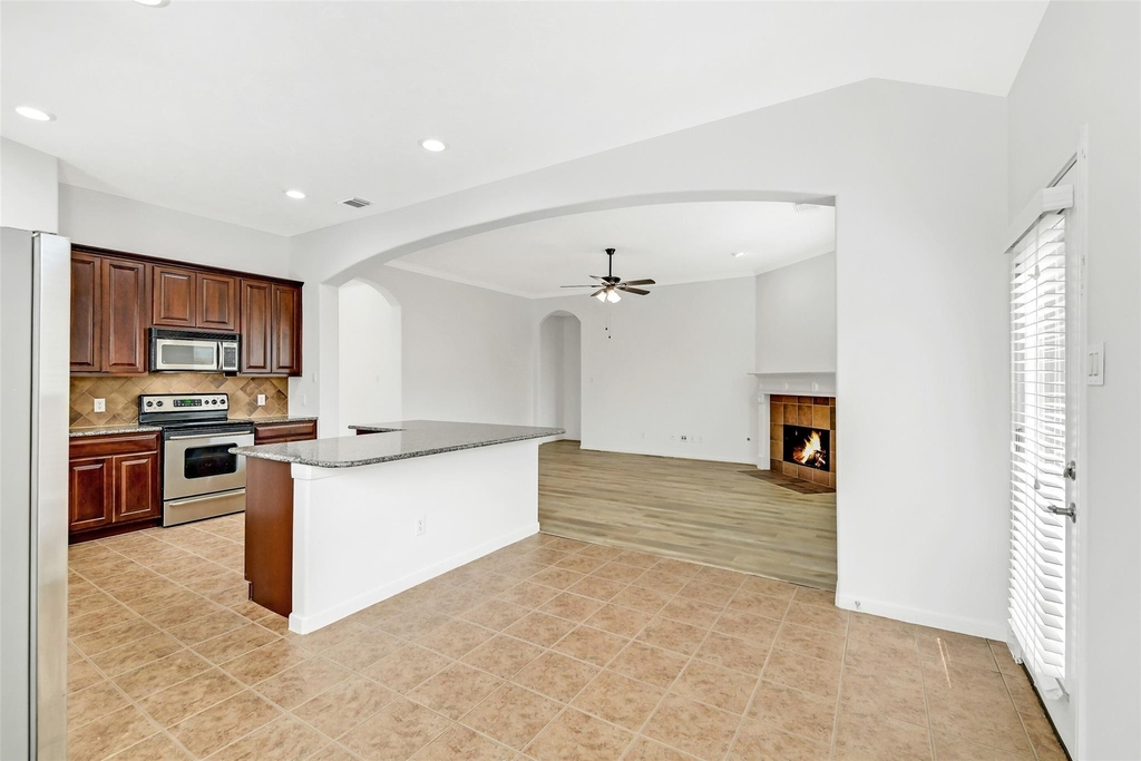 19227 Countryhills Court - Photo 18