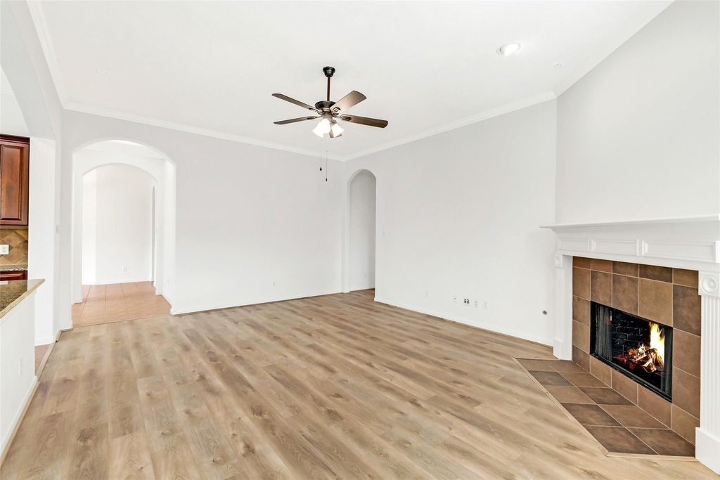 19227 Countryhills Court - Photo 10