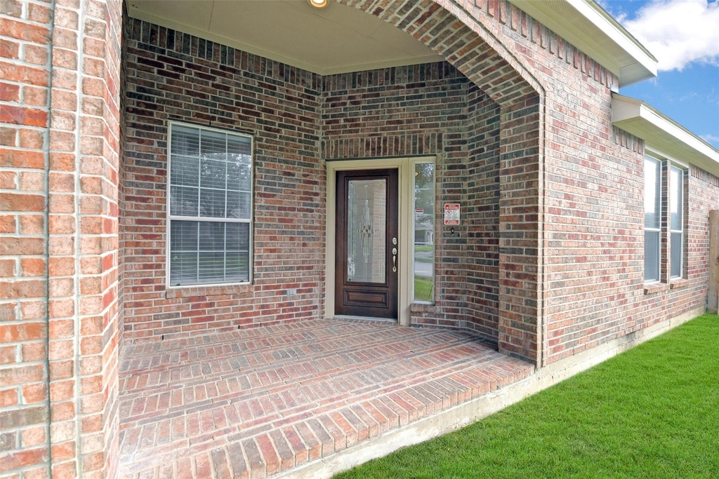 19227 Countryhills Court - Photo 4