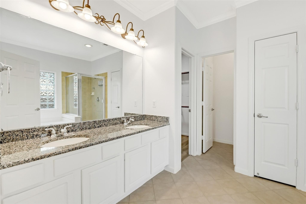 19227 Countryhills Court - Photo 21
