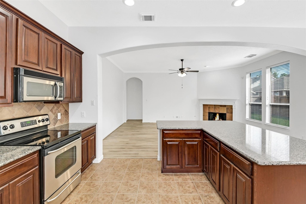 19227 Countryhills Court - Photo 12