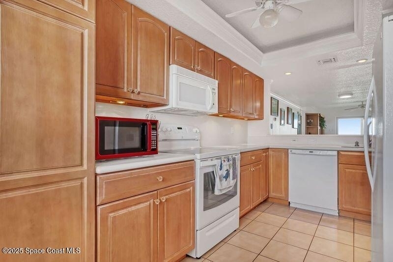 3170 N Atlantic Avenue N - Photo 9