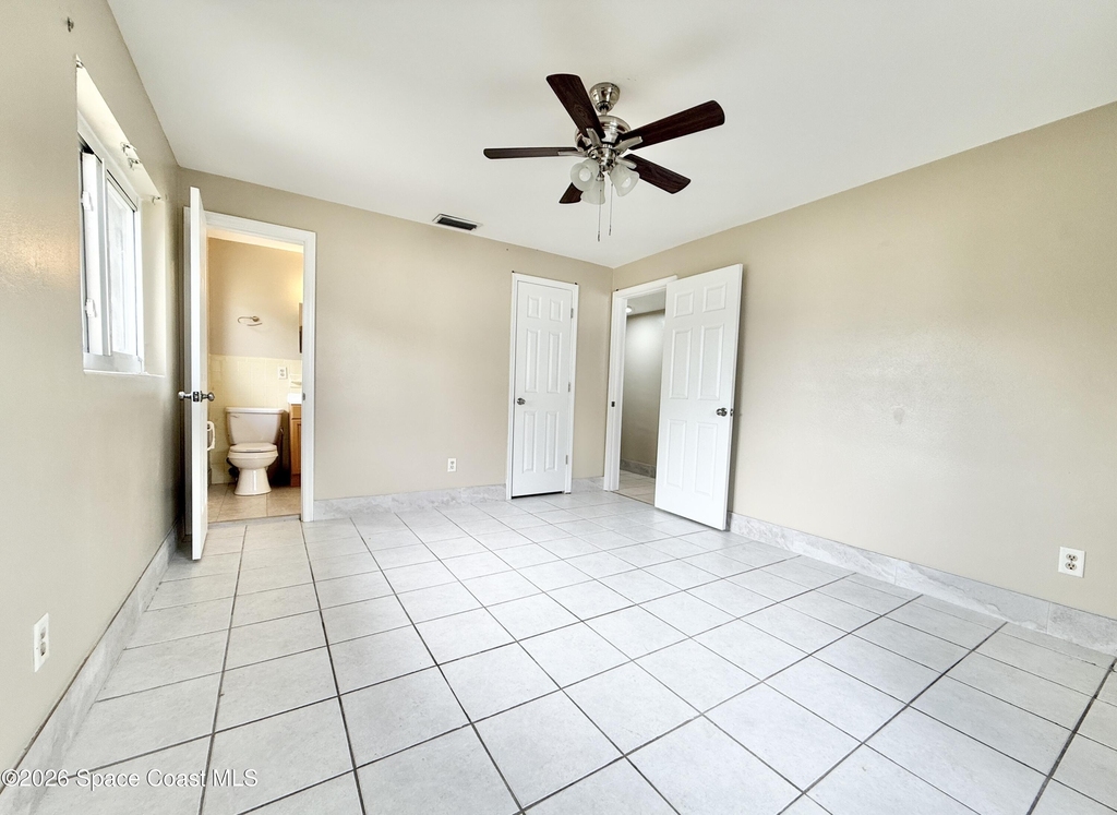 1635 Nassau Street - Photo 4
