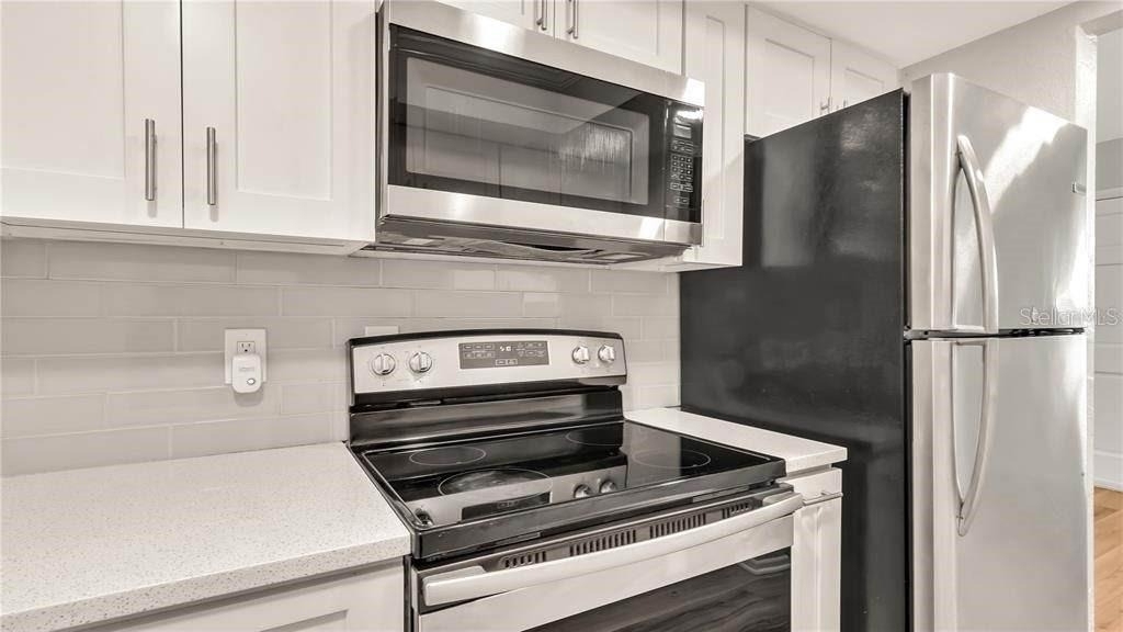 5900 22nd Ave N 5900 22nd Ave N Unit 1 - Photo 4