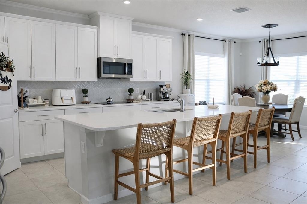 6405 Pebblebrooke Way - Photo 1