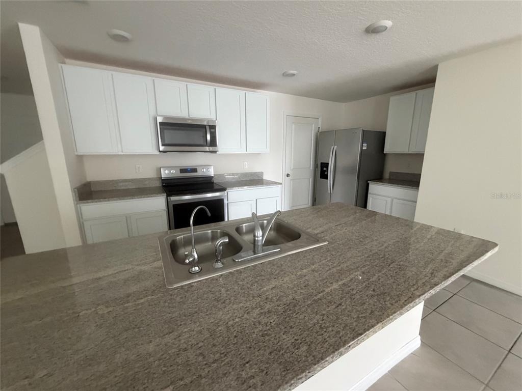 12153 White Cypress Place - Photo 2