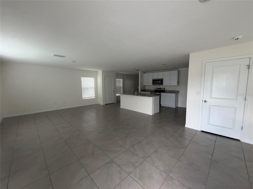 12153 White Cypress Place - Photo 3