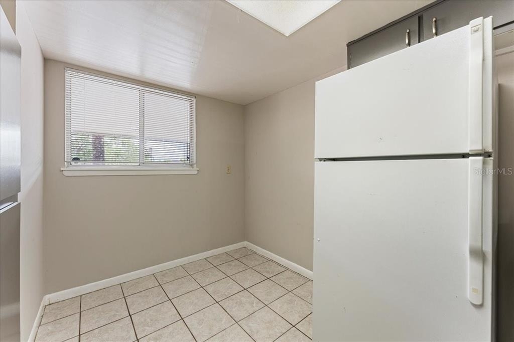 6332 Newtown Circle - Photo 7