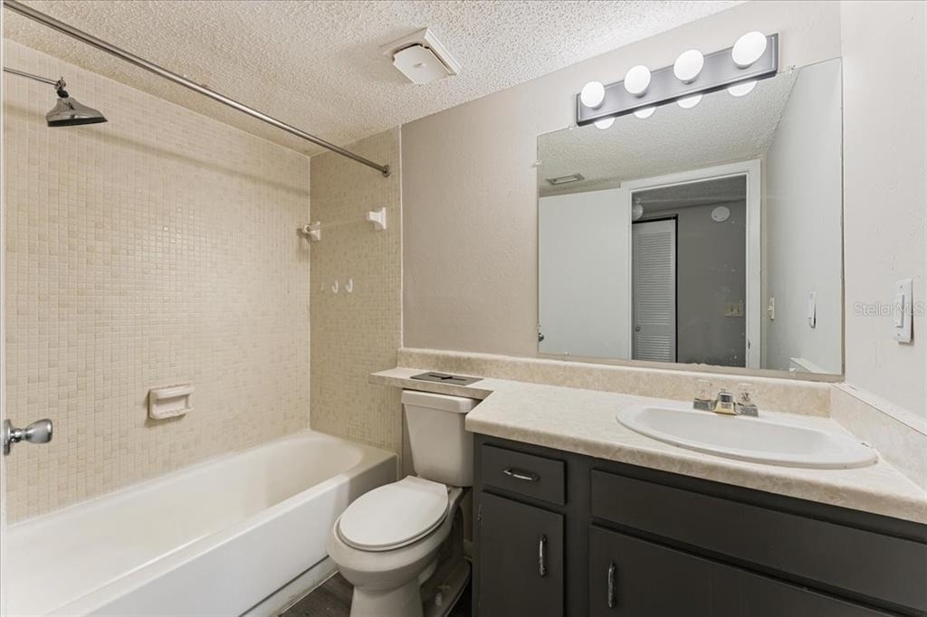 6332 Newtown Circle - Photo 20