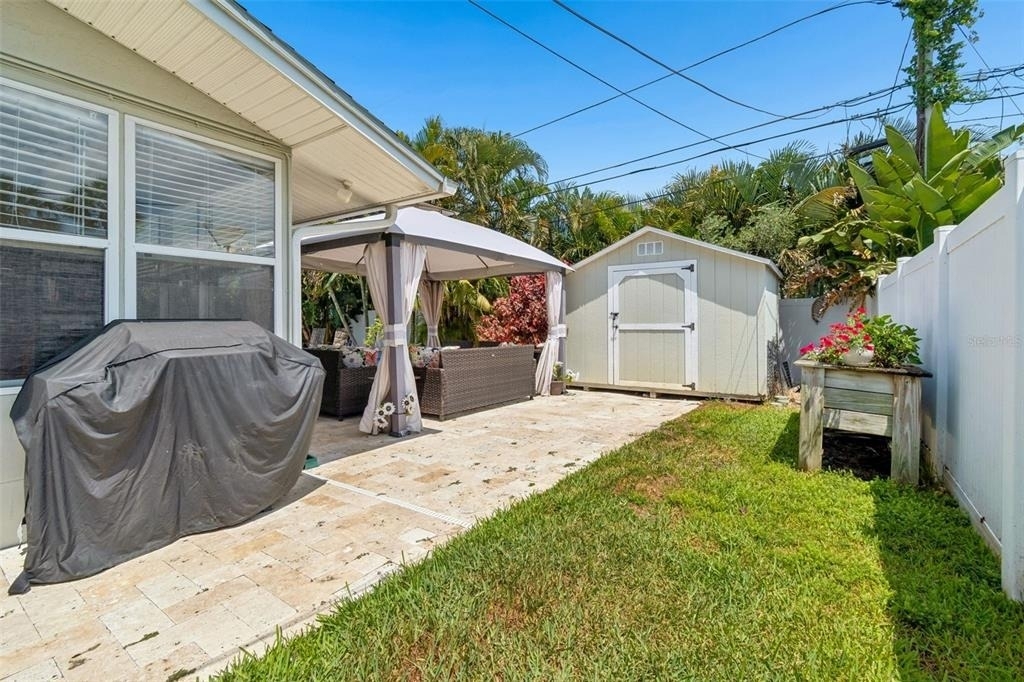 6765 11th Avenue N - Photo 33
