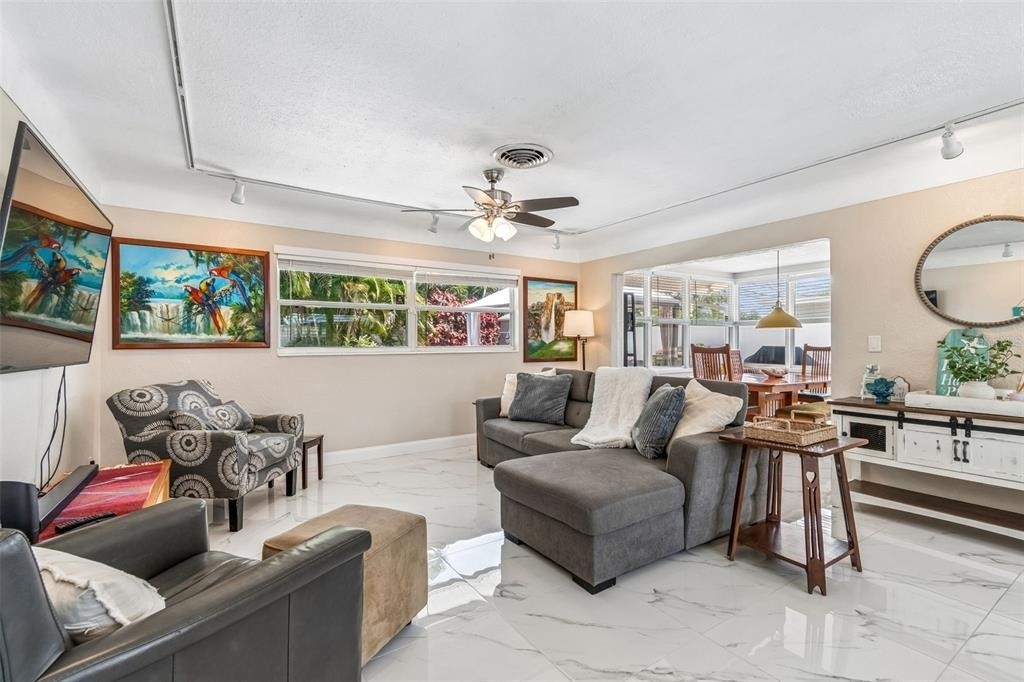6765 11th Avenue N - Photo 8