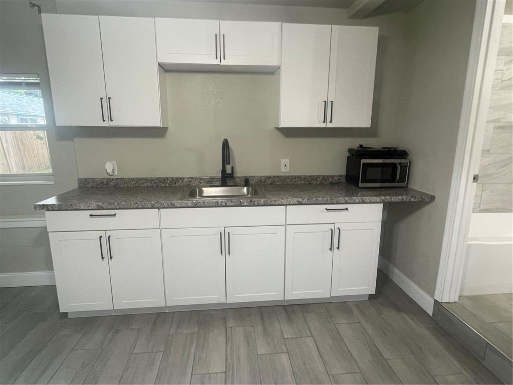 3419 19th Street E - Photo 4