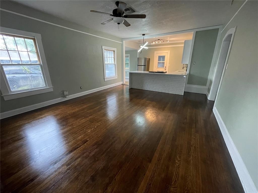 1339 13th Street W - Photo 3