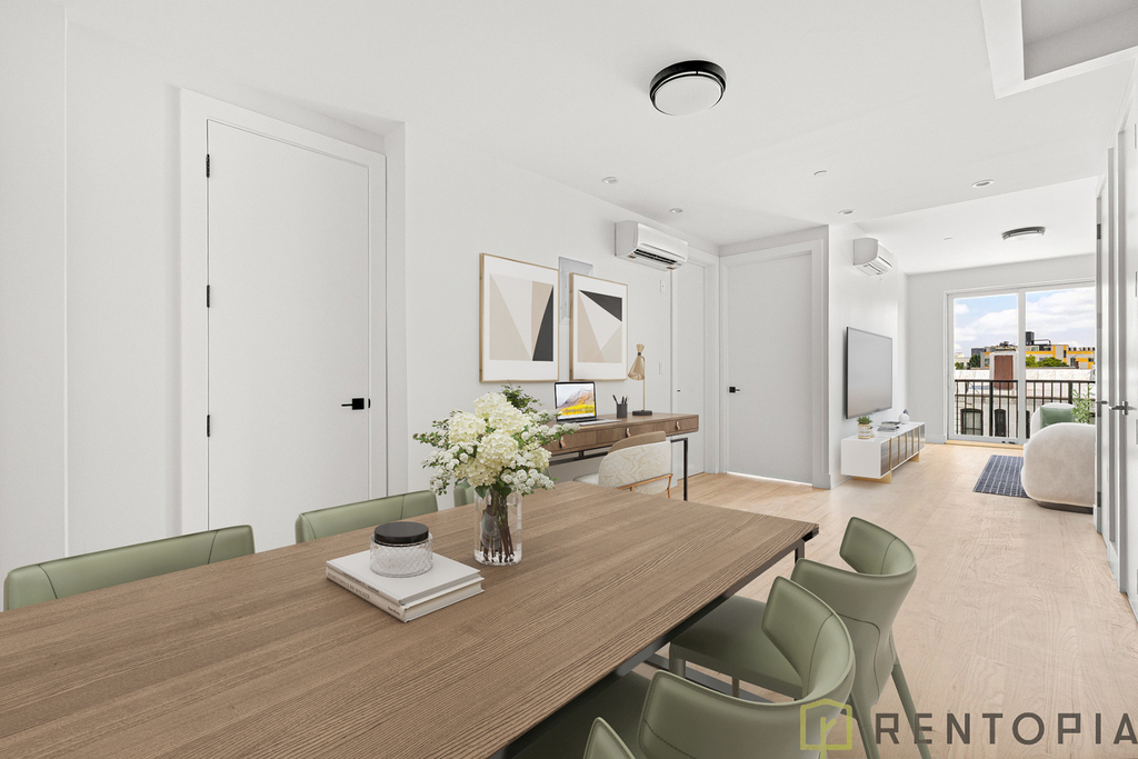 22 Frost Street - Photo 0