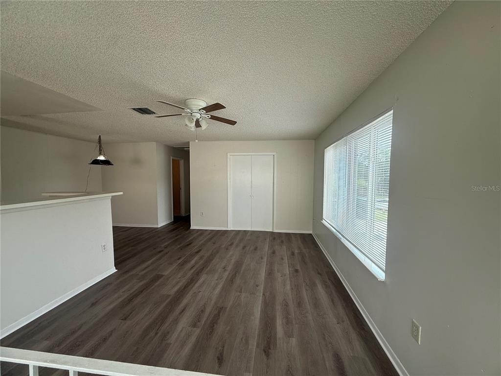 1101 Spring Meadow Drive - Photo 25