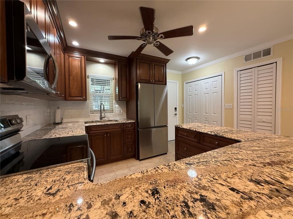 4533 Marine Parkway - Photo 8