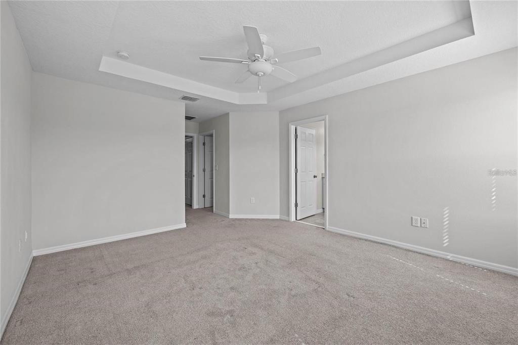 8061 Glenlloyd Avenue - Photo 15