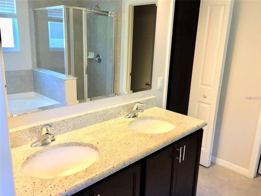8821 Arrabida Lane - Photo 7