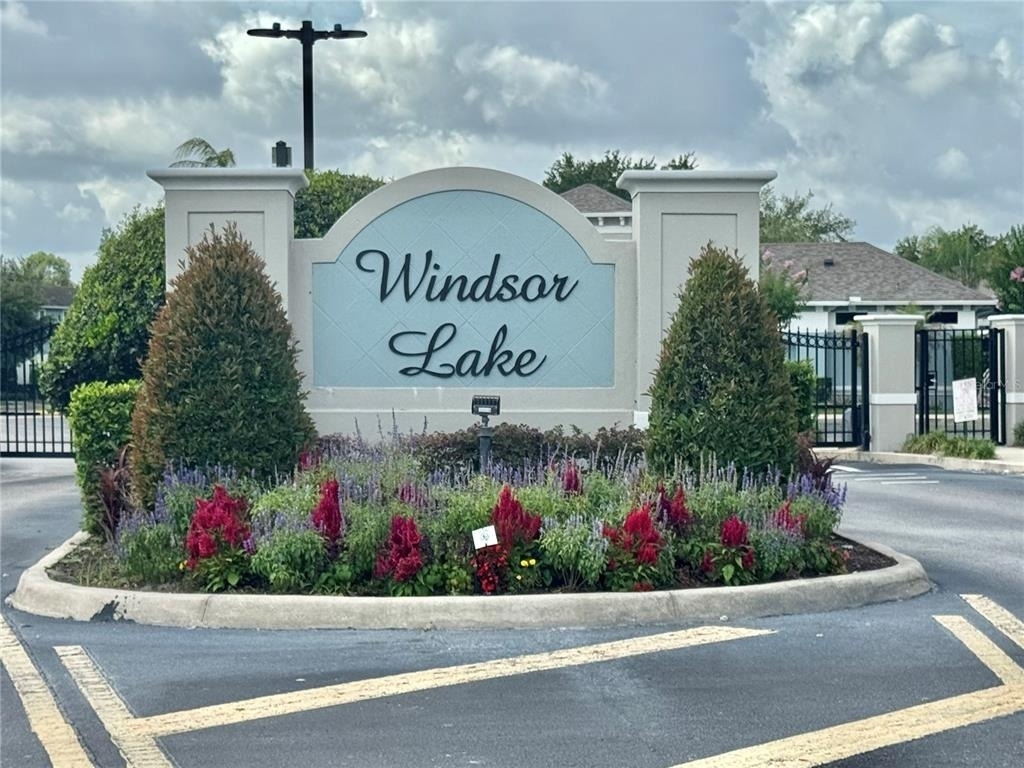 3141 Windleshore Way - Photo 2
