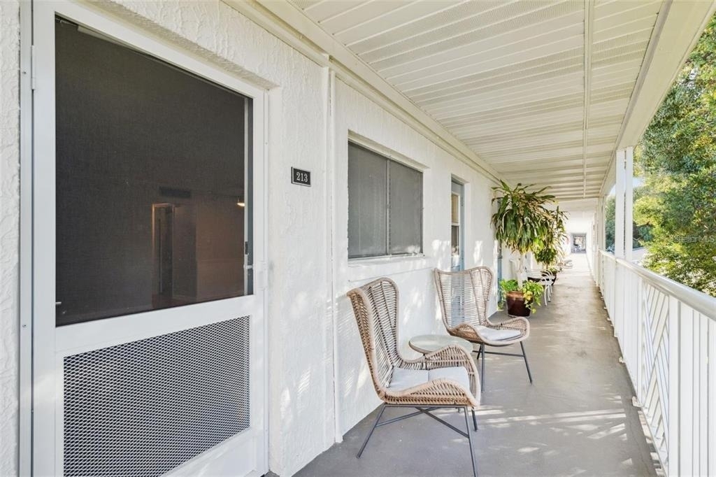 320 Lakeview Street - Photo 1