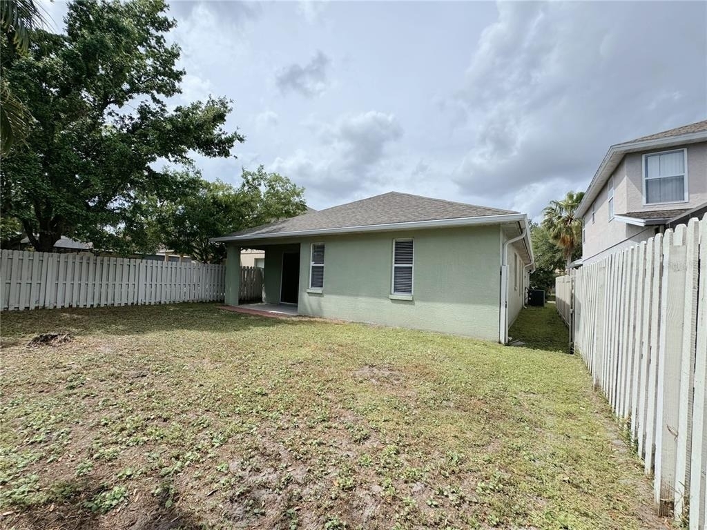 4932 Bellthorn Drive - Photo 5