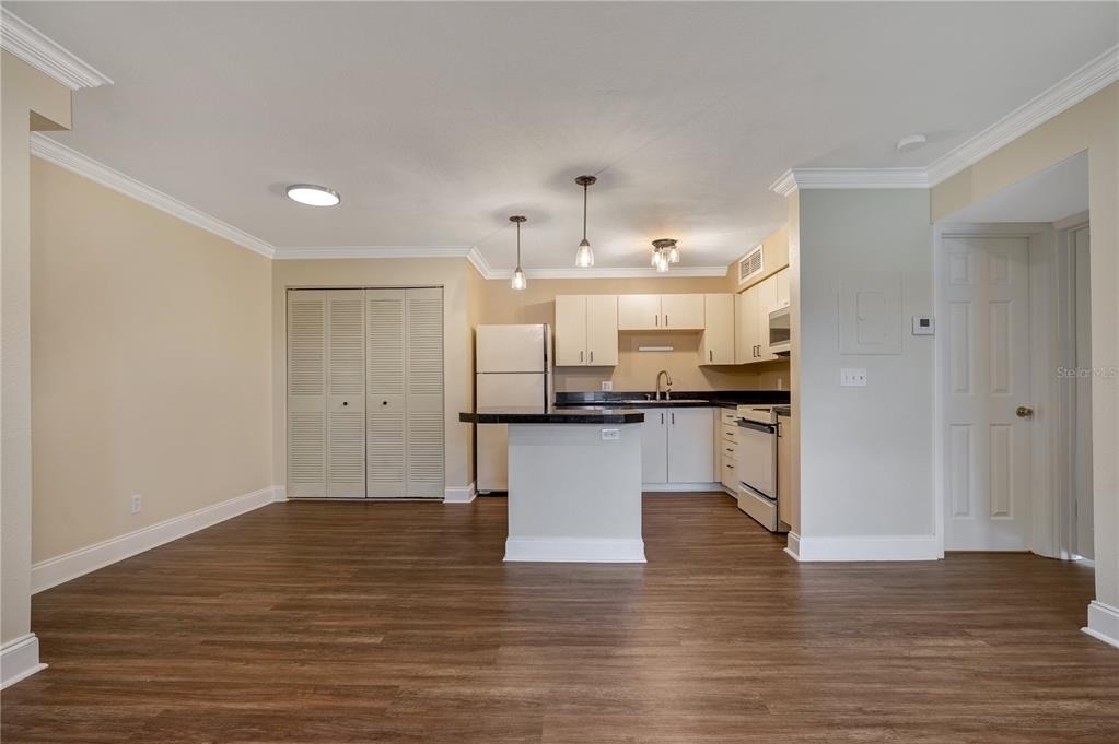 370 Lake Tahoe Court - Photo 6