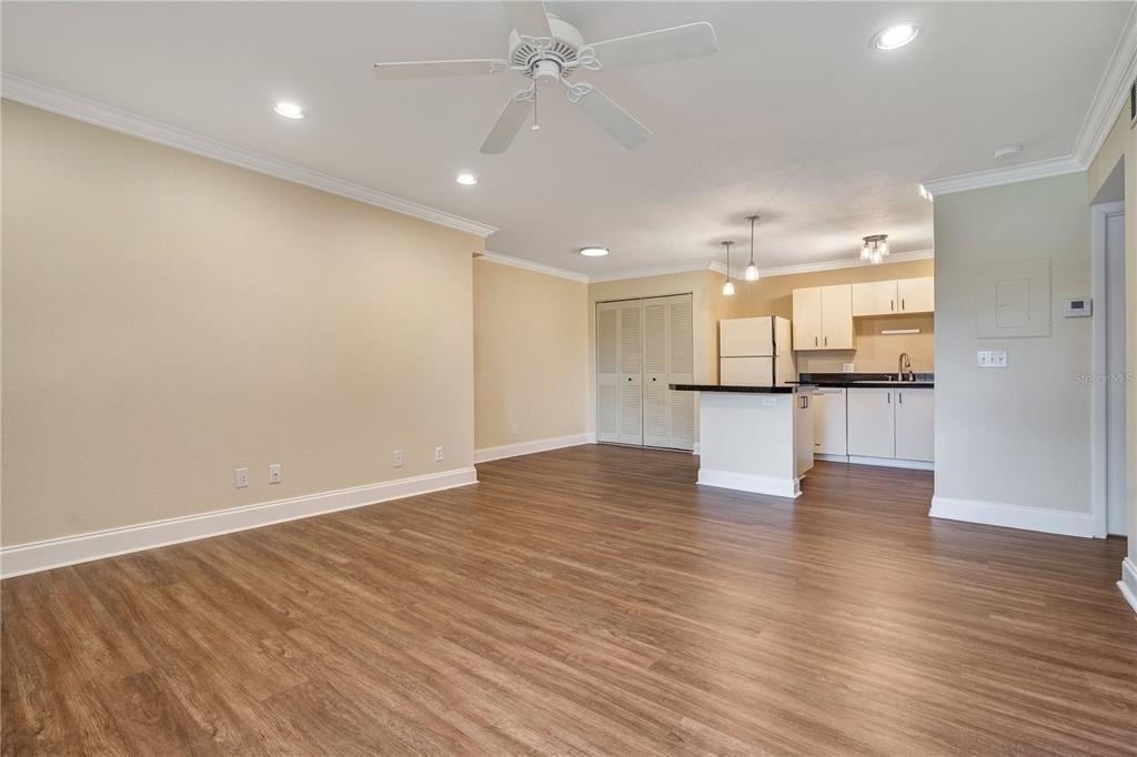 370 Lake Tahoe Court - Photo 5