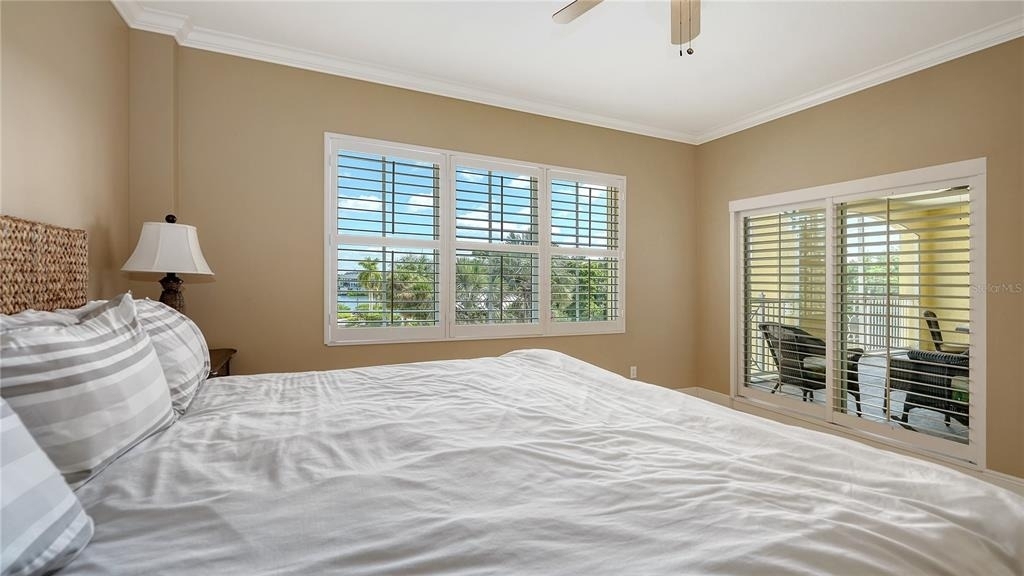 1308 Old Stickney Point Road - Photo 40