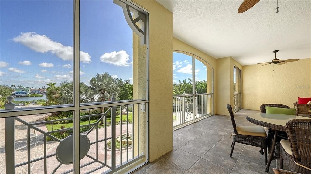 1308 Old Stickney Point Road - Photo 8