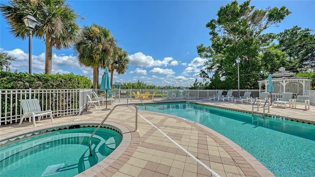 1308 Old Stickney Point Road - Photo 63