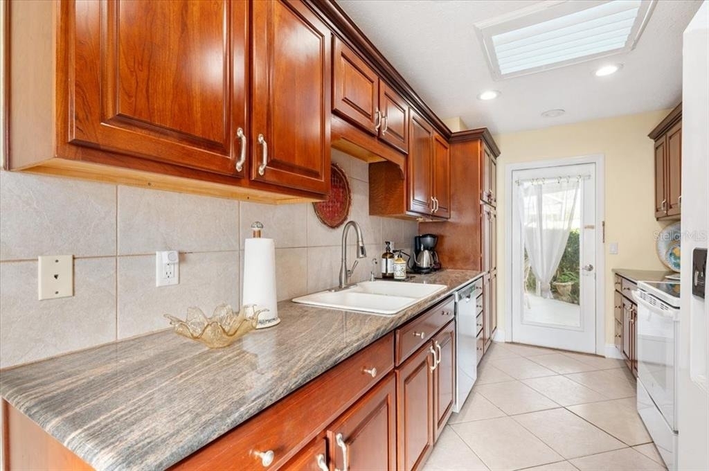 1387 Moonmist Drive - Photo 20