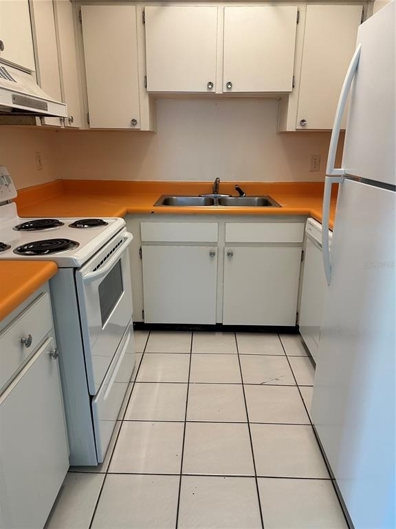 4800 Rilma Avenue - Photo 4