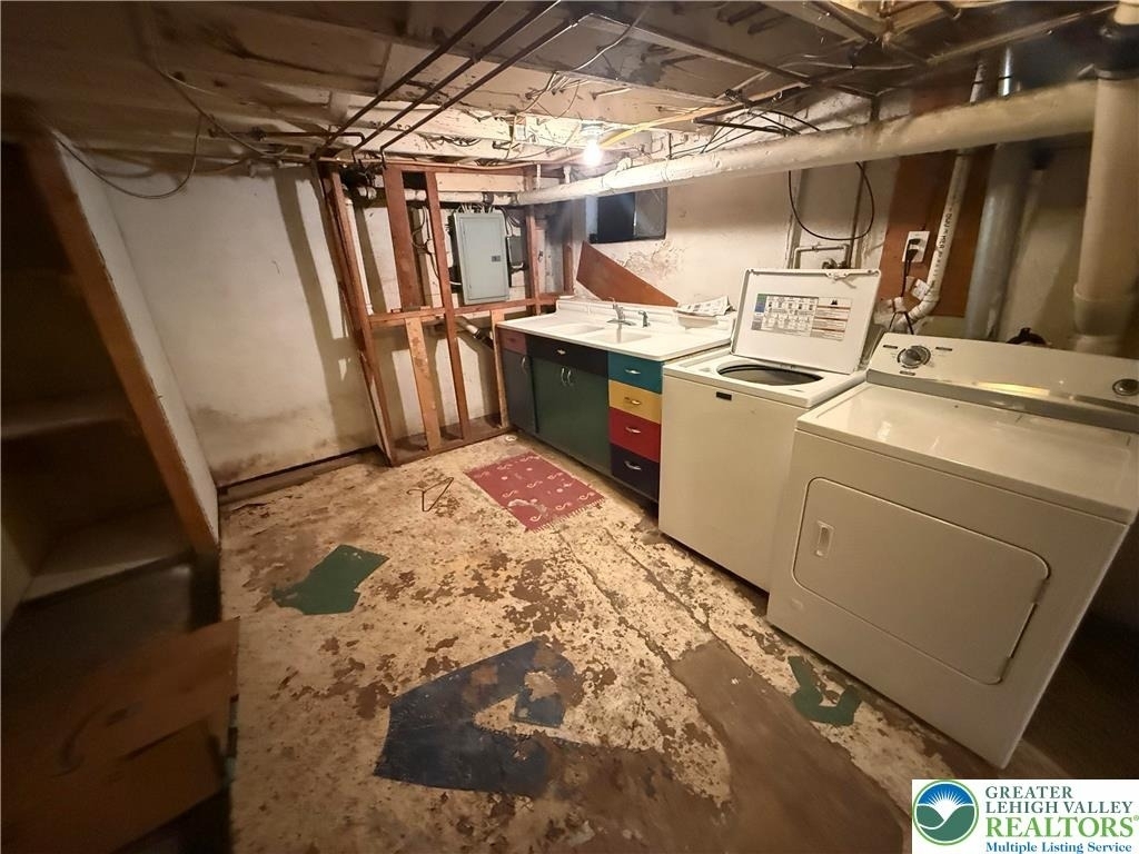 1538 Chew Street - Photo 36