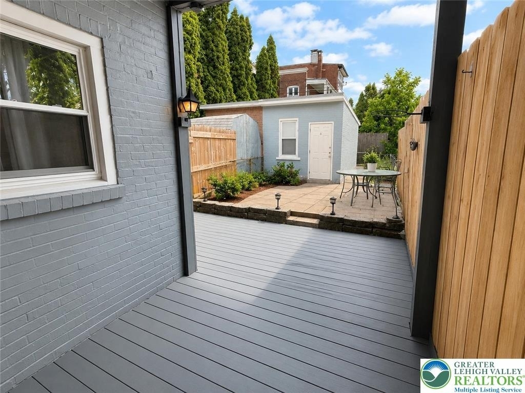 1538 Chew Street - Photo 28