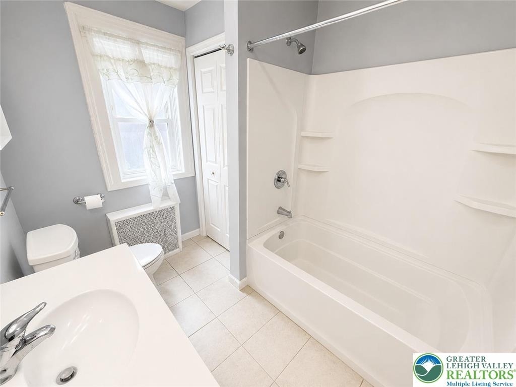 1538 Chew Street - Photo 14