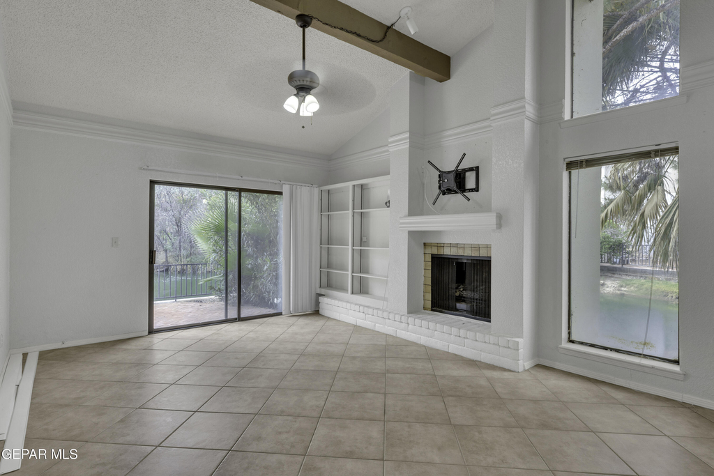 620 Lakeway Drive - Photo 19