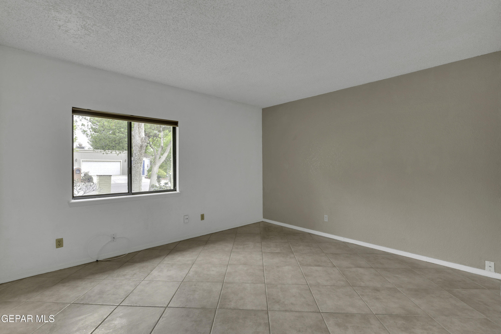 620 Lakeway Drive - Photo 44