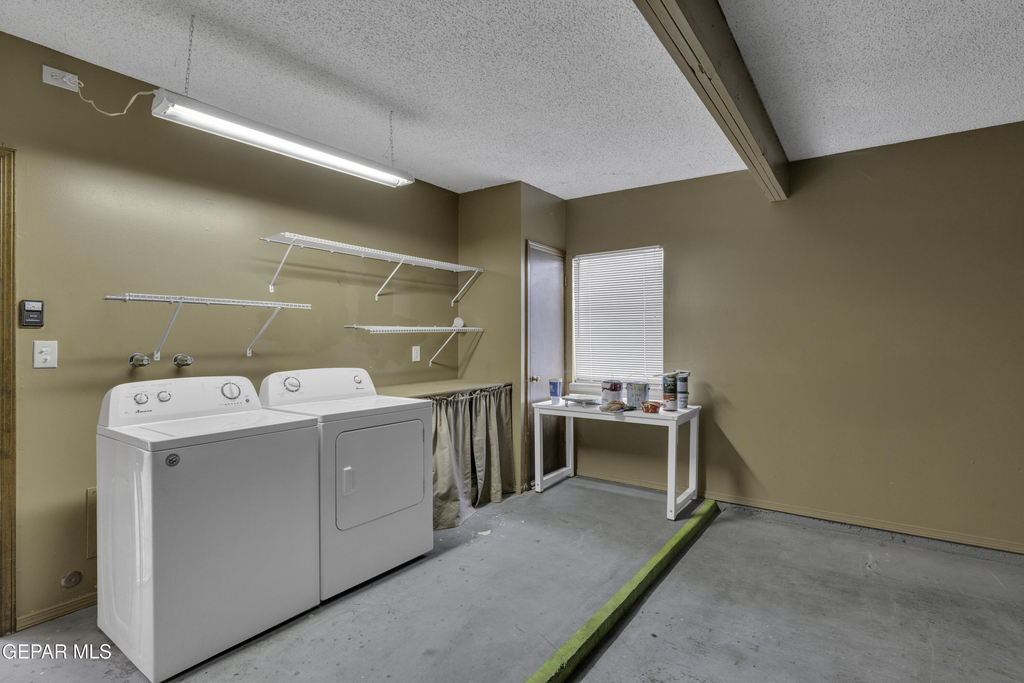 620 Lakeway Drive - Photo 47