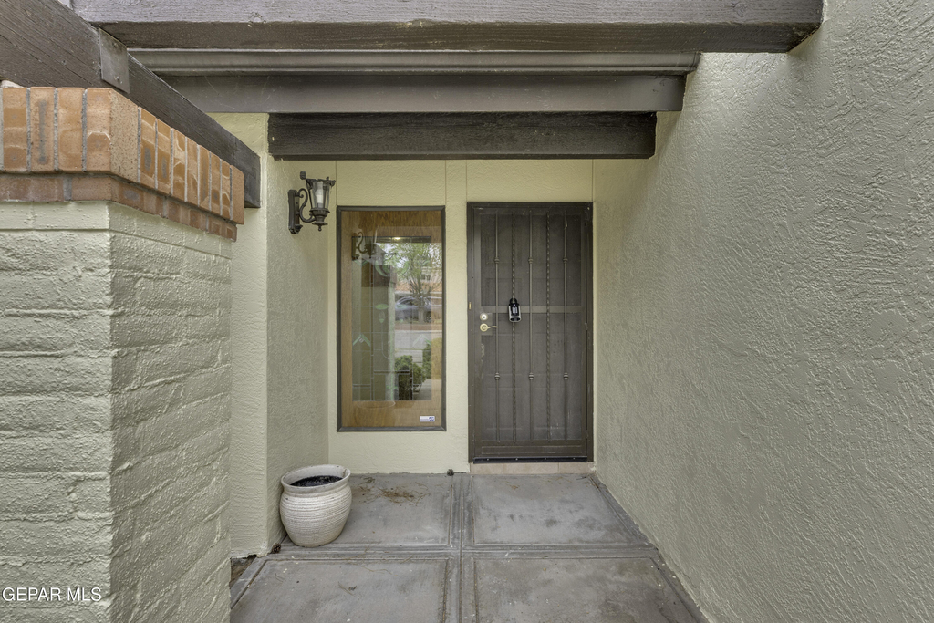 620 Lakeway Drive - Photo 12