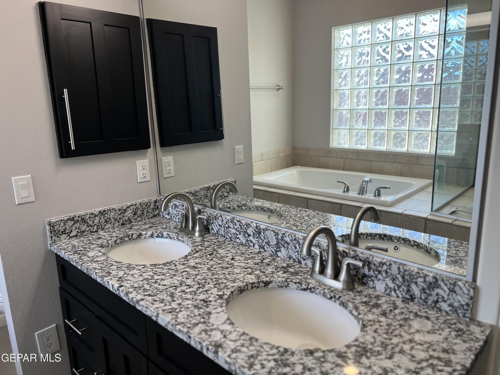 5656 Burning Tree Drive - Photo 47
