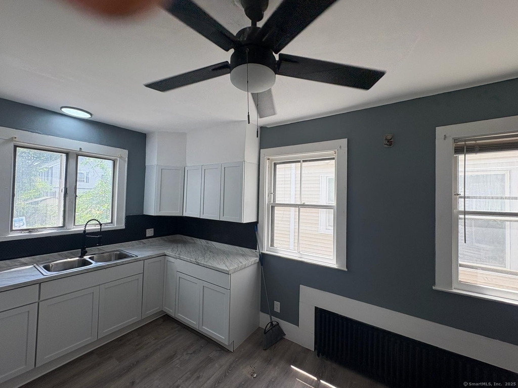 319 Sherman Avenue - Photo 7