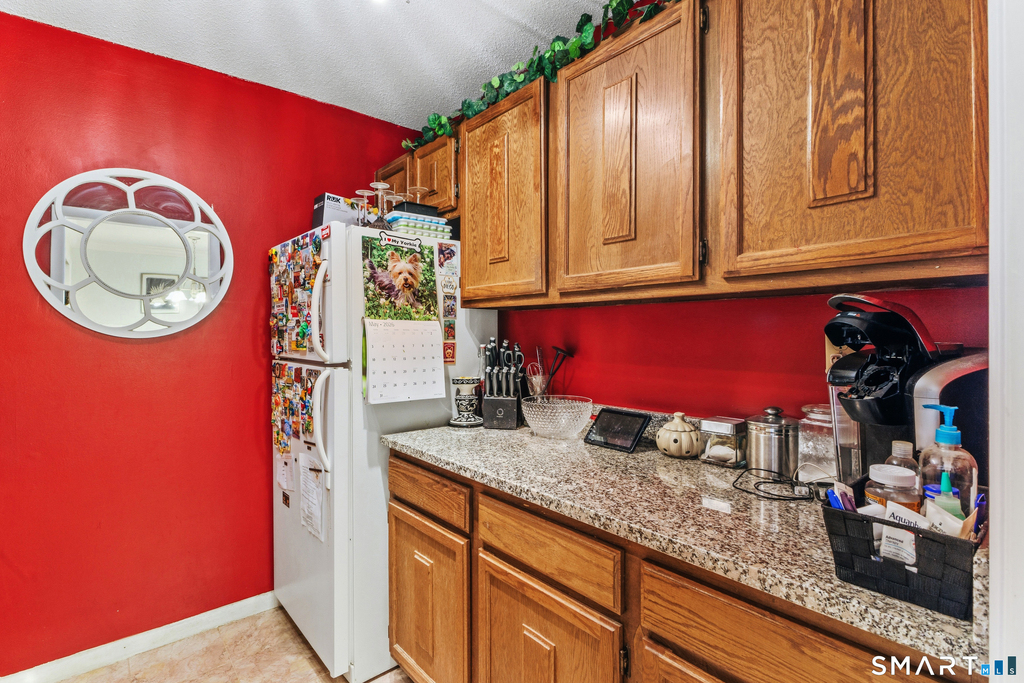 136 Kane Street - Photo 9