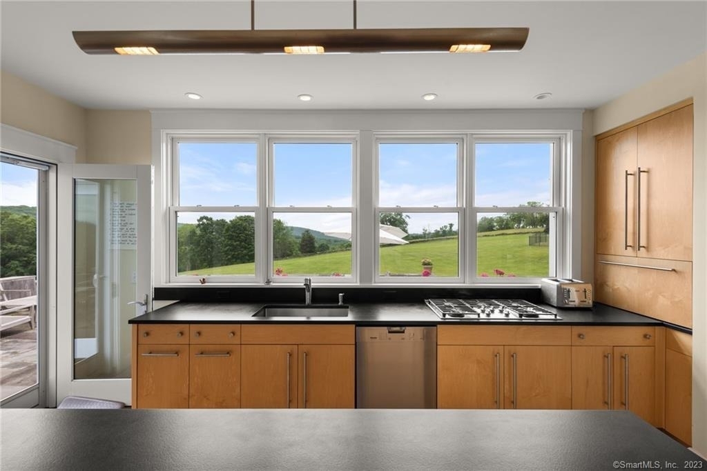141 Geer Mountain Road - Photo 8