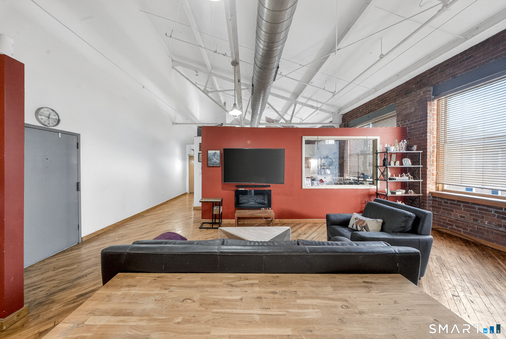325 Lafayette Street - Photo 3