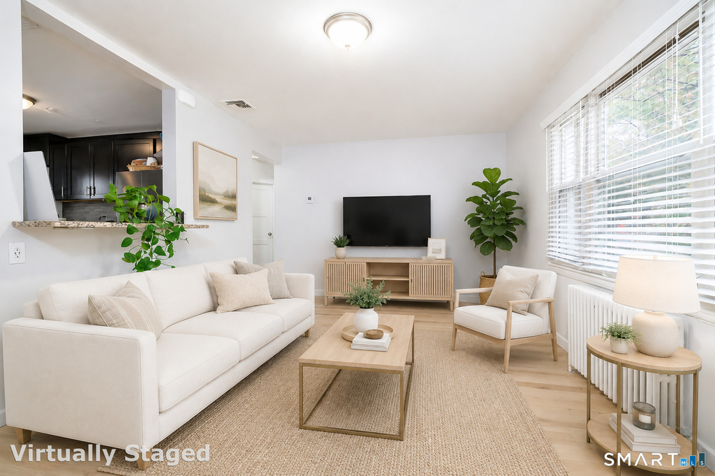 1046 Main Street - Photo 11