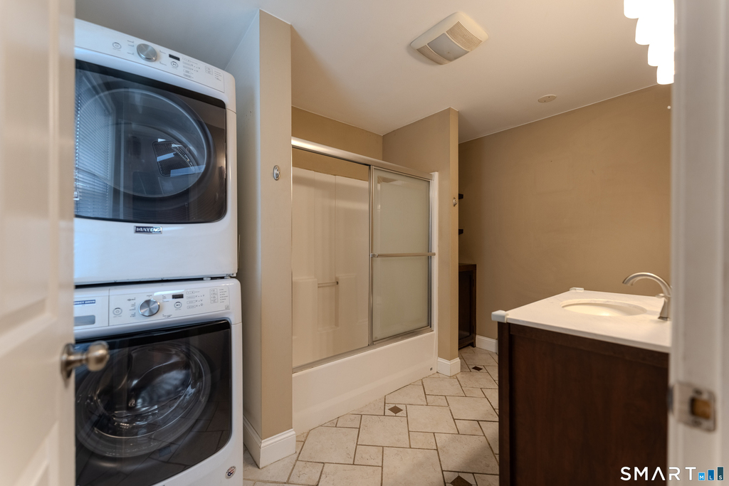 31 Suffield Street - Photo 13