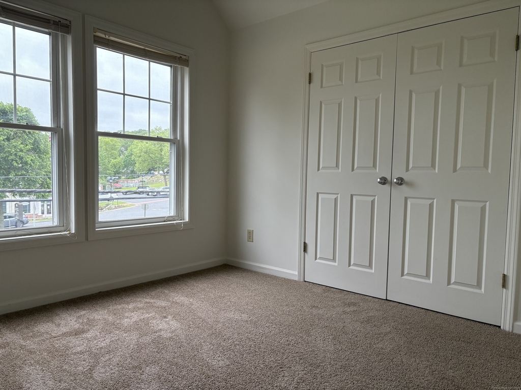 79 Danbury Road - Photo 5