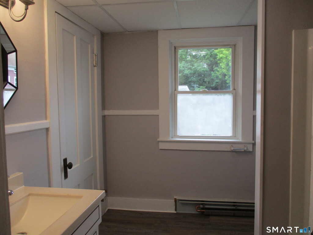 105 Woodstock Avenue - Photo 10