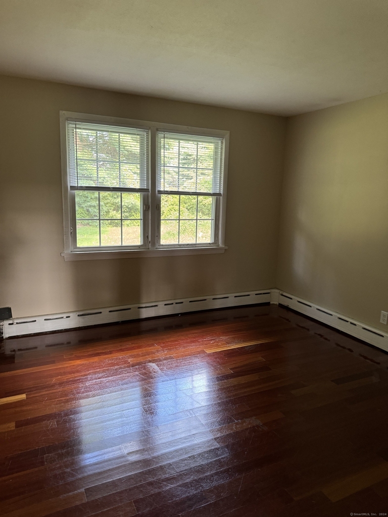 40 Main Street - Photo 4