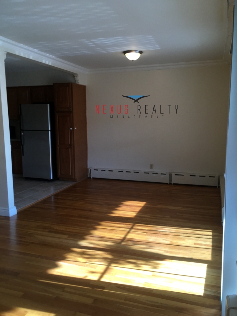 50-8 65th Street - Photo 2